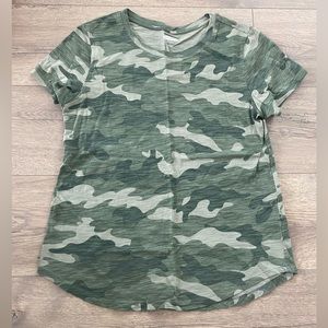 Old Navy Camo Womens T-shirt. Size small.